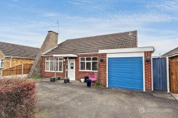 Ambleside Way, St Nicolas Park, Nuneaton, CV11 6AT