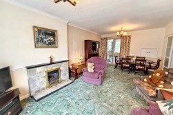 Ambleside Way, St Nicolas Park, Nuneaton, CV11 6AT