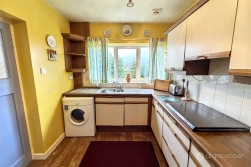 Ambleside Way, St Nicolas Park, Nuneaton, CV11 6AT