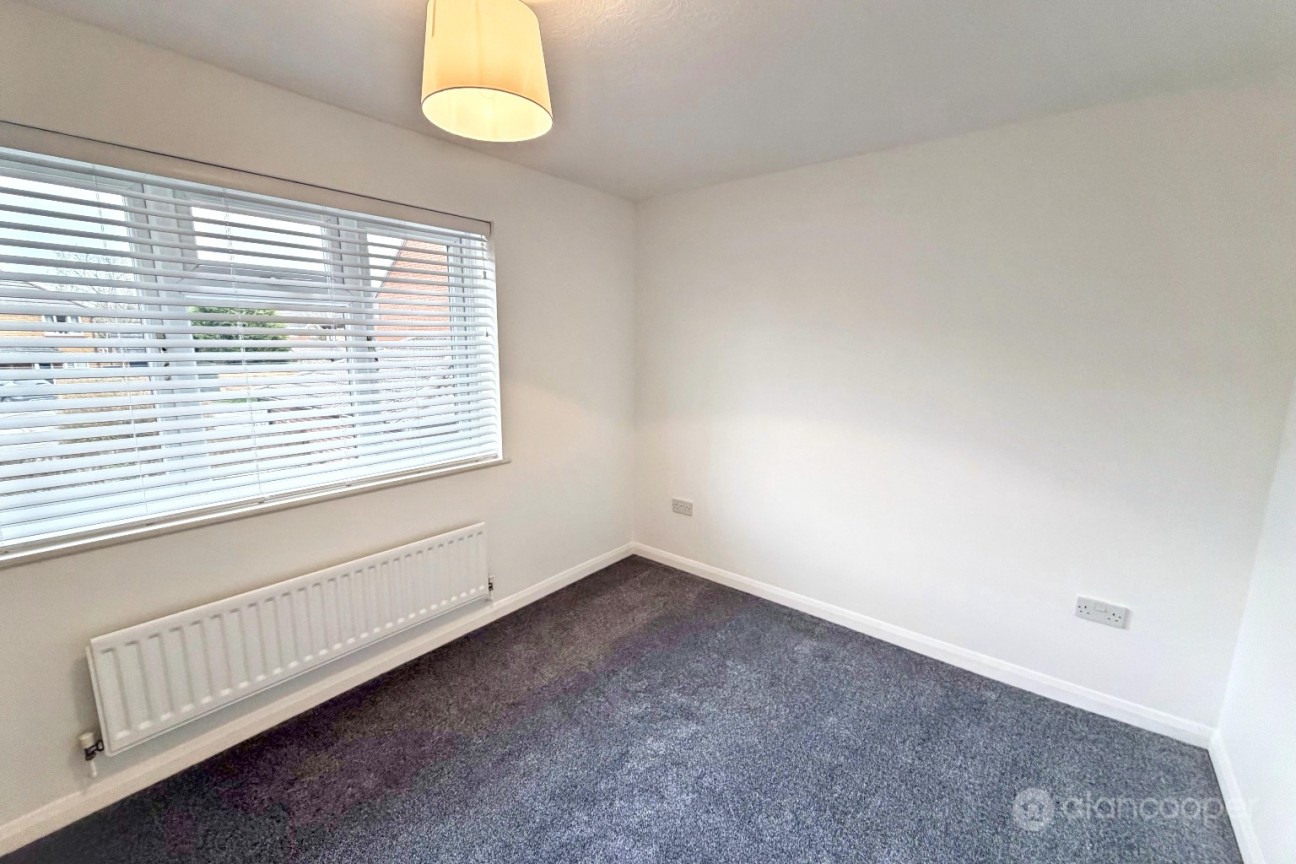 Melbourne Close, Maple Park, Nuneaton, CV11 4RX