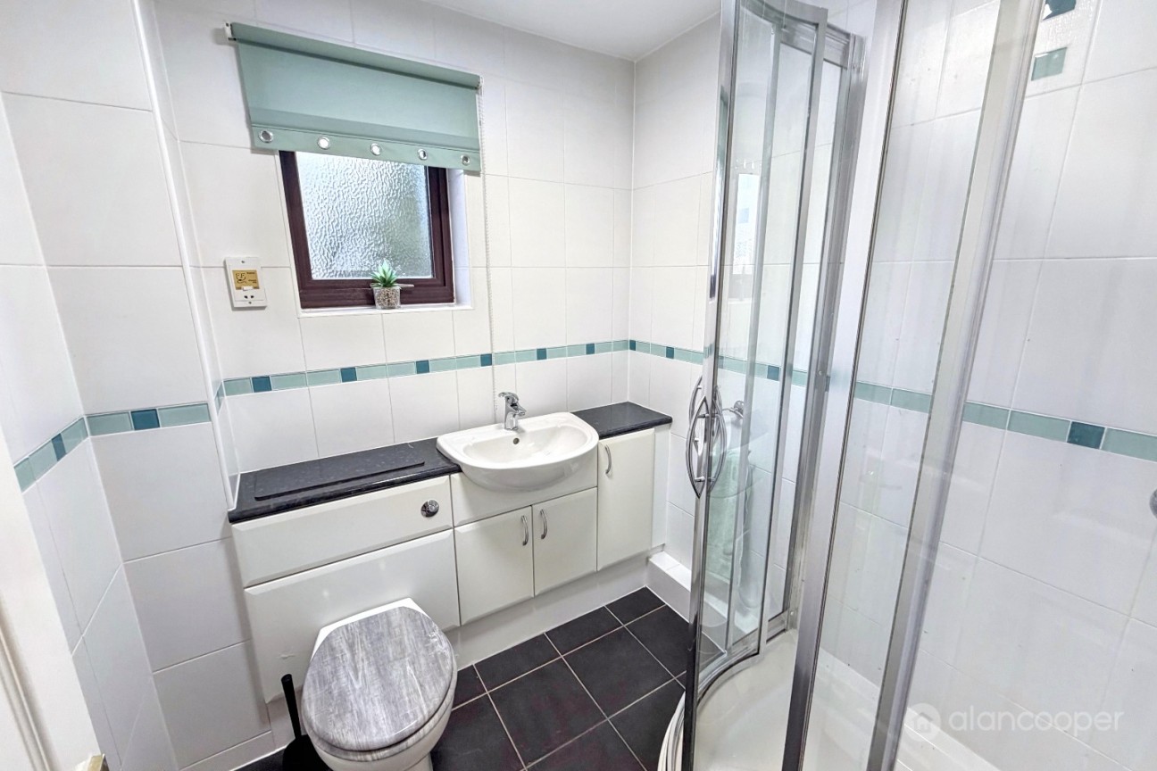 Melbourne Close, Maple Park, Nuneaton, CV11 4RX