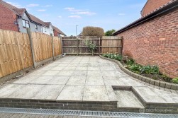 Melbourne Close, Maple Park, Nuneaton, CV11 4RX