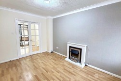 Melbourne Close, Maple Park, Nuneaton, CV11 4RX