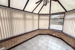 Melbourne Close, Maple Park, Nuneaton, CV11 4RX