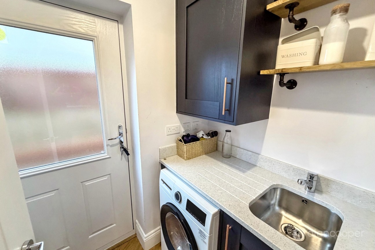 Roseway, Stoche Acre, Stoke Golding, CV13 6HQ