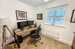 Roseway, Stoche Acre, Stoke Golding, CV13 6HQ