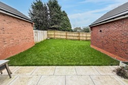 Roseway, Stoche Acre, Stoke Golding, CV13 6HQ