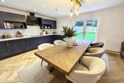 Roseway, Stoche Acre, Stoke Golding, CV13 6HQ