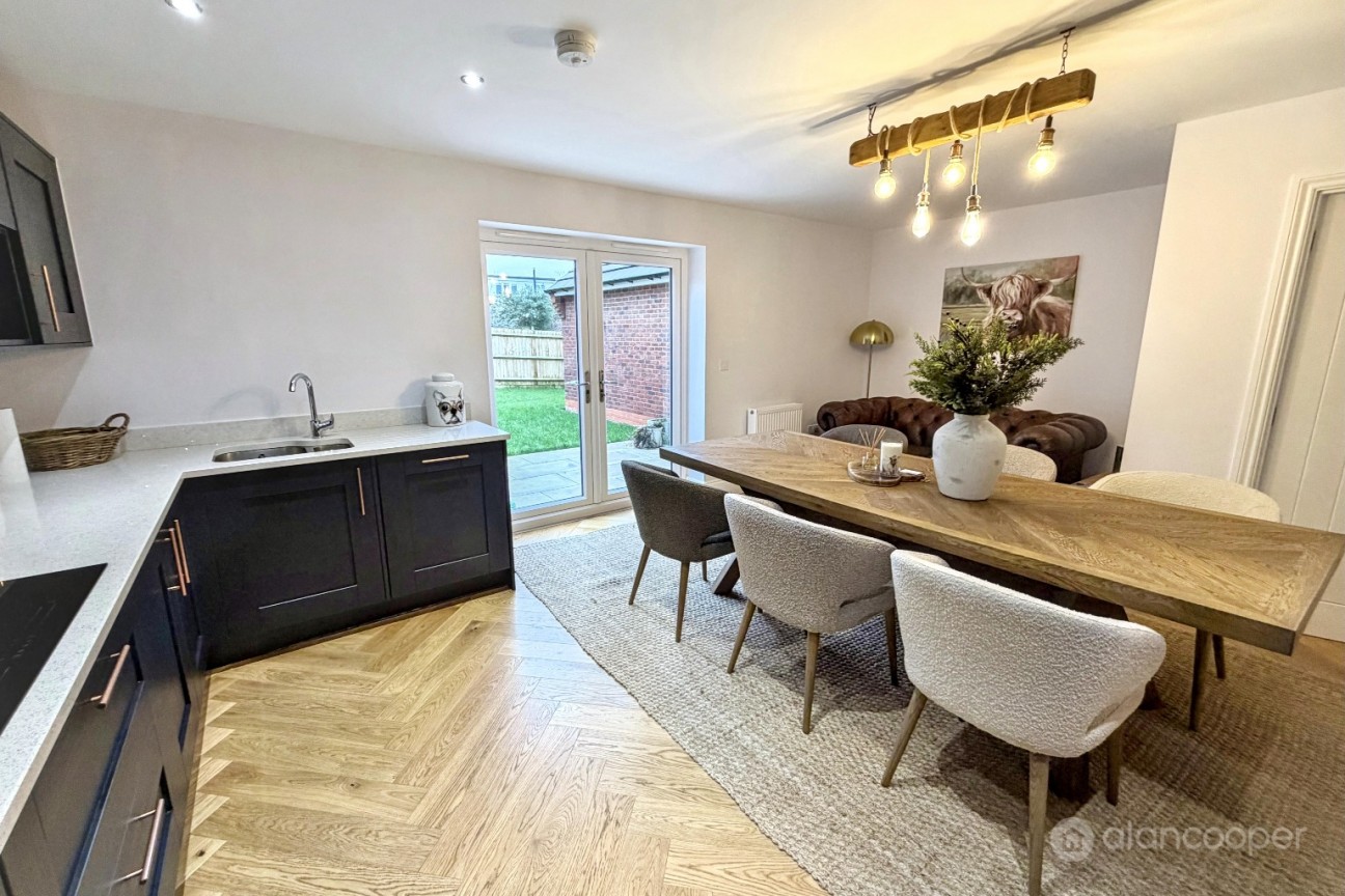 Roseway, Stoche Acre, Stoke Golding, CV13 6HQ