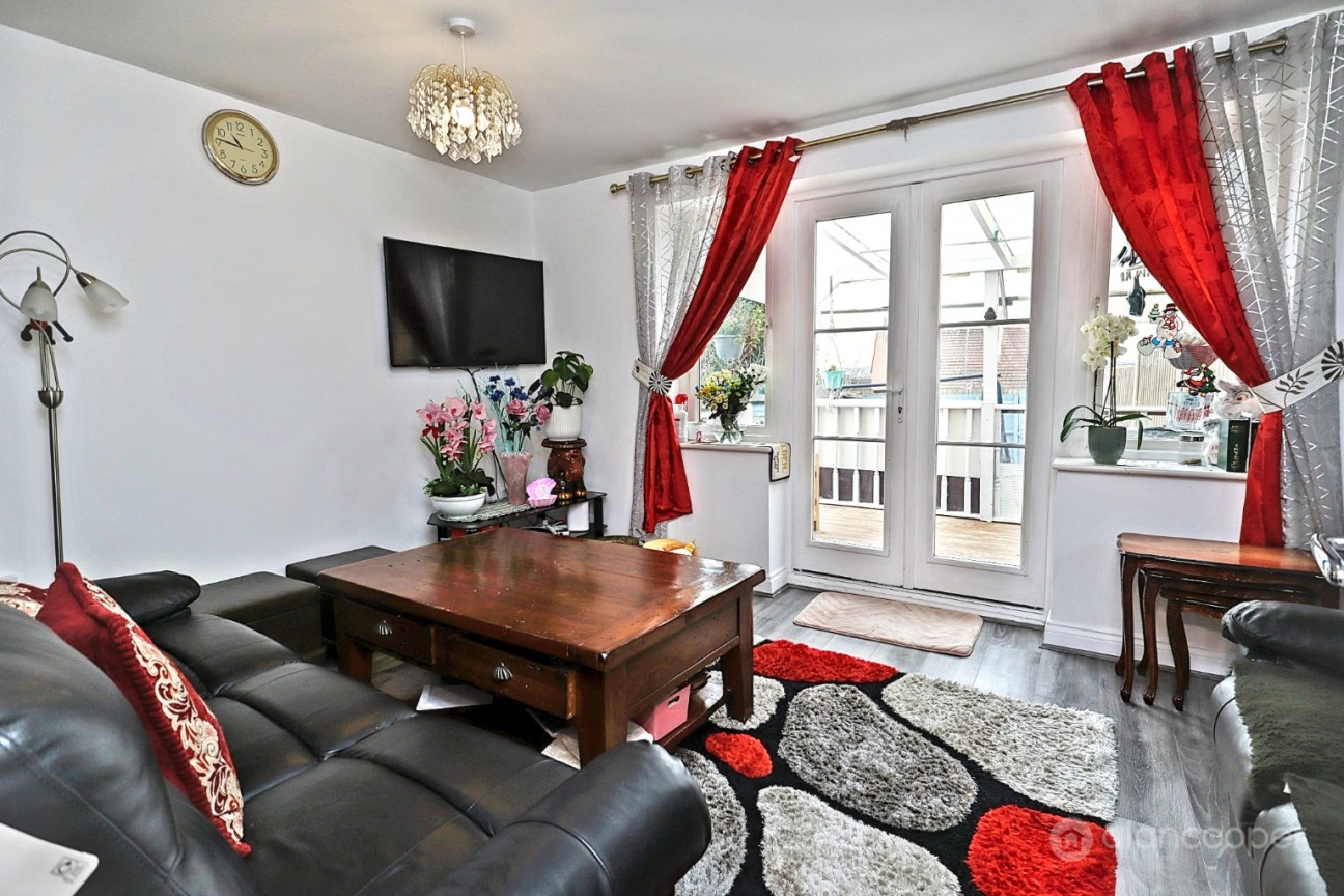 Hornbeam Close, Nuneaton, CV10 9FD