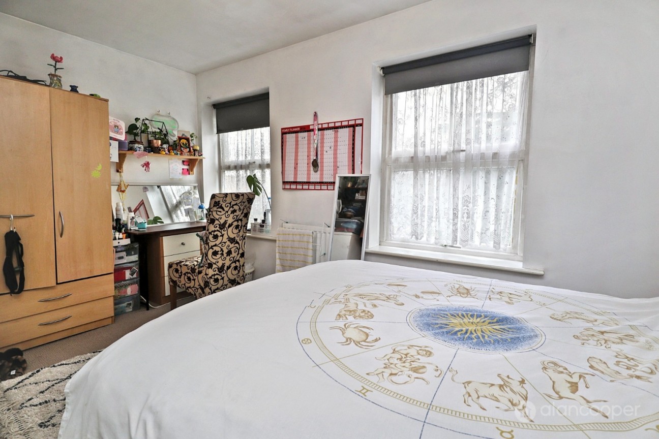 Hornbeam Close, Nuneaton, CV10 9FD