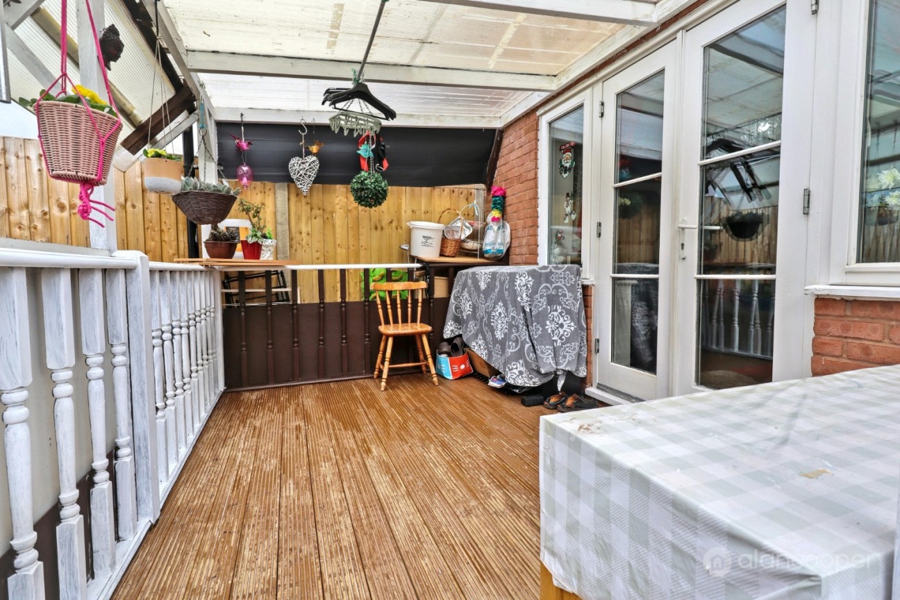 Hornbeam Close, Nuneaton, CV10 9FD