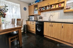 Hornbeam Close, Nuneaton, CV10 9FD