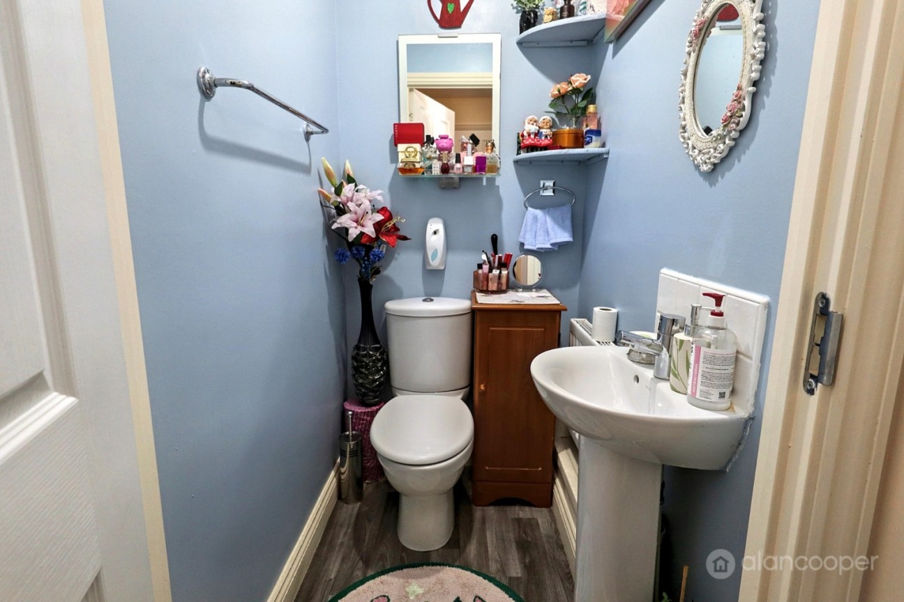 Hornbeam Close, Nuneaton, CV10 9FD