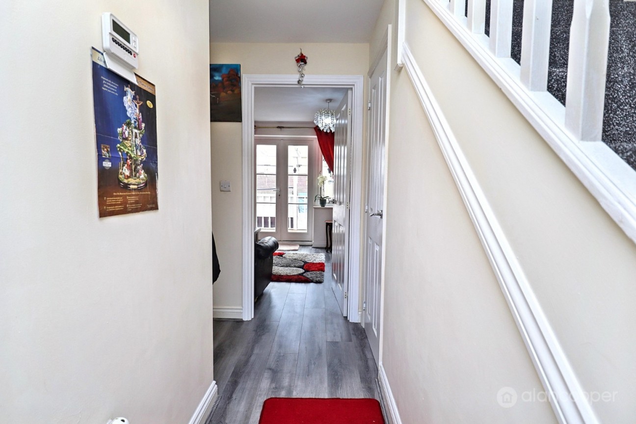 Hornbeam Close, Nuneaton, CV10 9FD