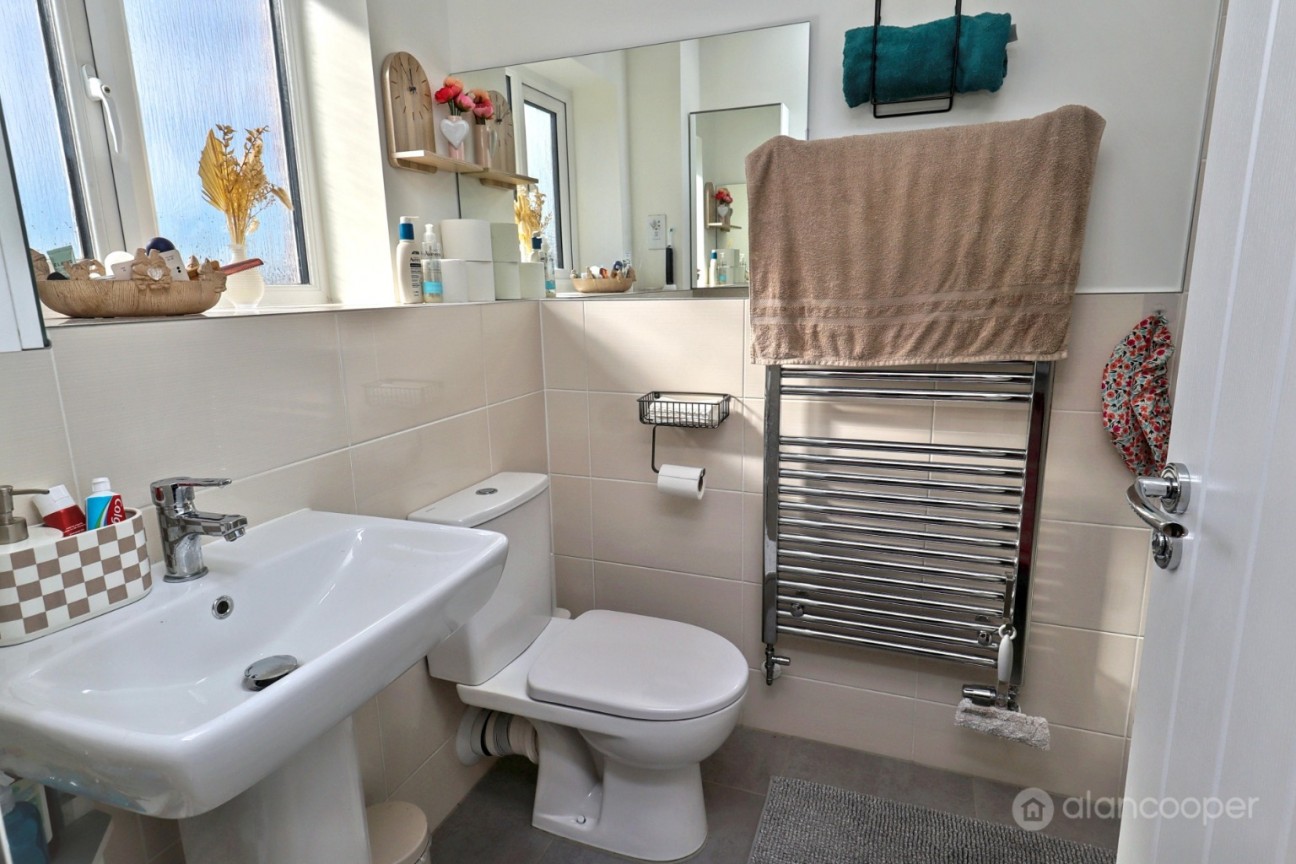 Windrower Close, Nuneaton, CV11 7AB