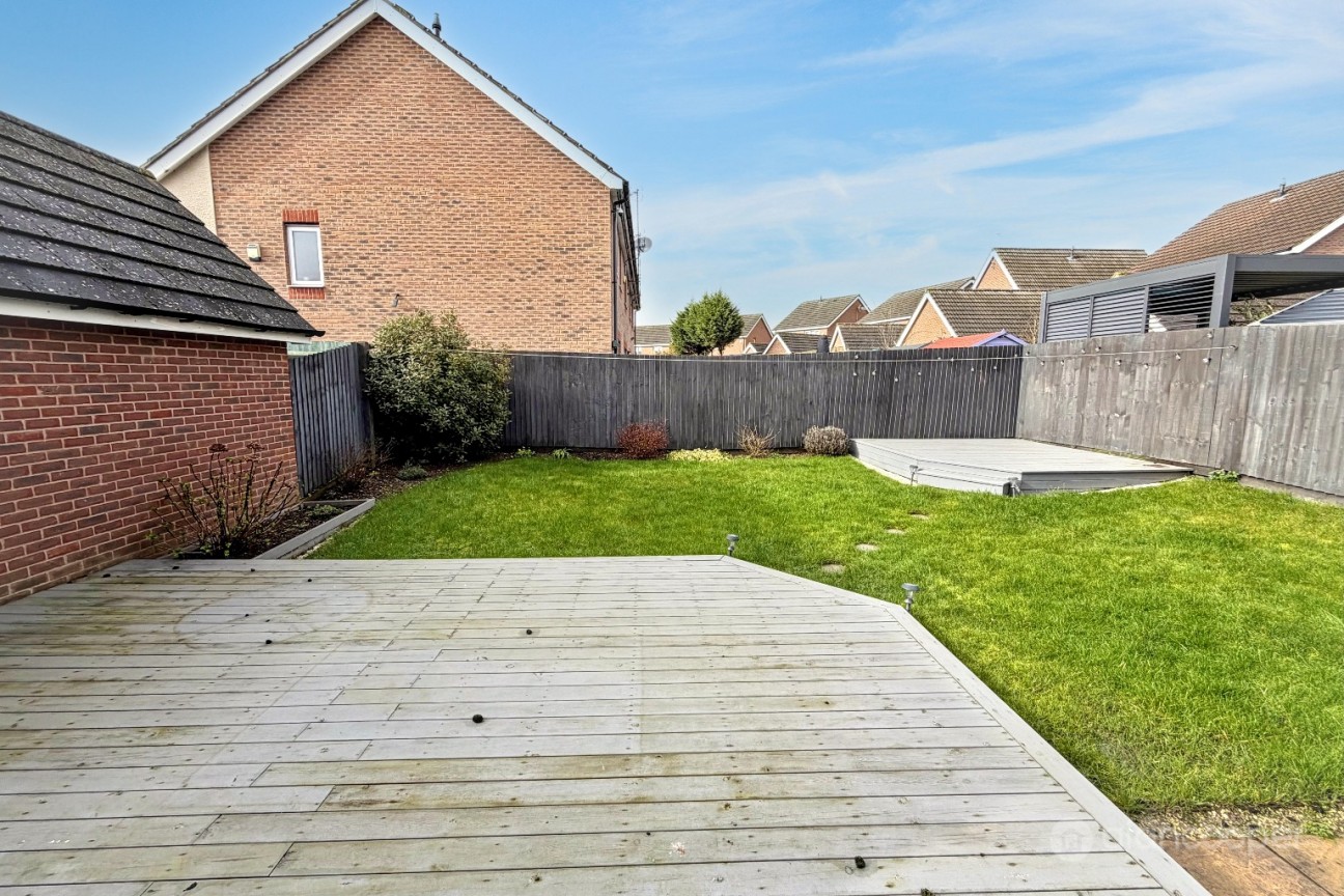 Sheelin Crescent, Eliot's View, Nuneaton, CV10 0HZ