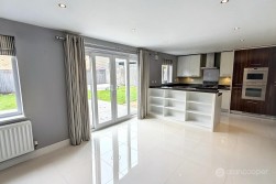 Sheelin Crescent, Eliot's View, Nuneaton, CV10 0HZ