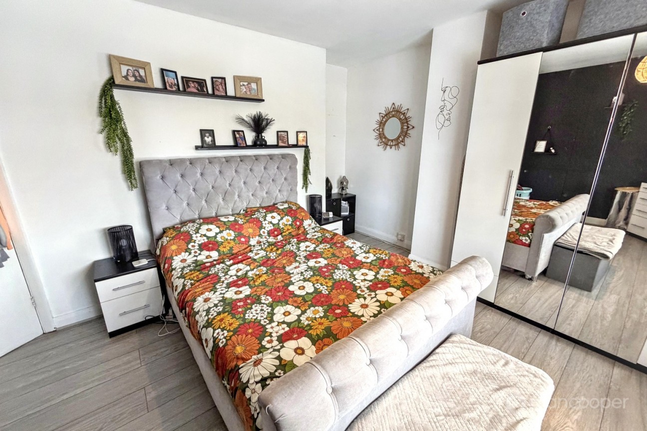 Bucks Hill, Stockingford, Nuneaton, CV10 9LQ