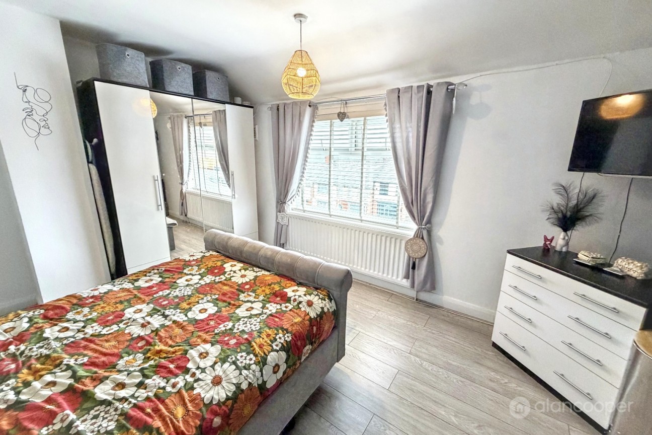 Bucks Hill, Stockingford, Nuneaton, CV10 9LQ