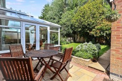 Kingsley Crescent, Bulkington, CV12 9PS