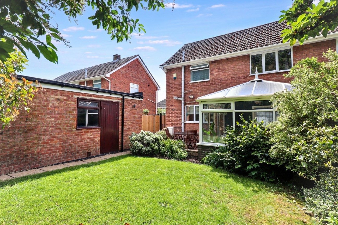Kingsley Crescent, Bulkington, CV12 9PS