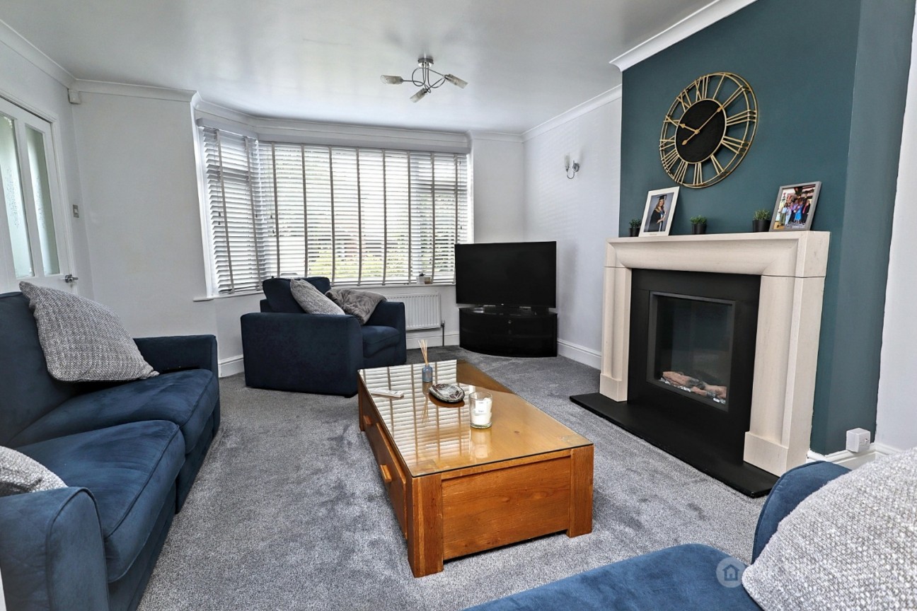 Kingsley Crescent, Bulkington, CV12 9PS