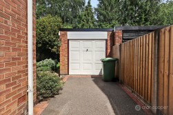Kingsley Crescent, Bulkington, CV12 9PS