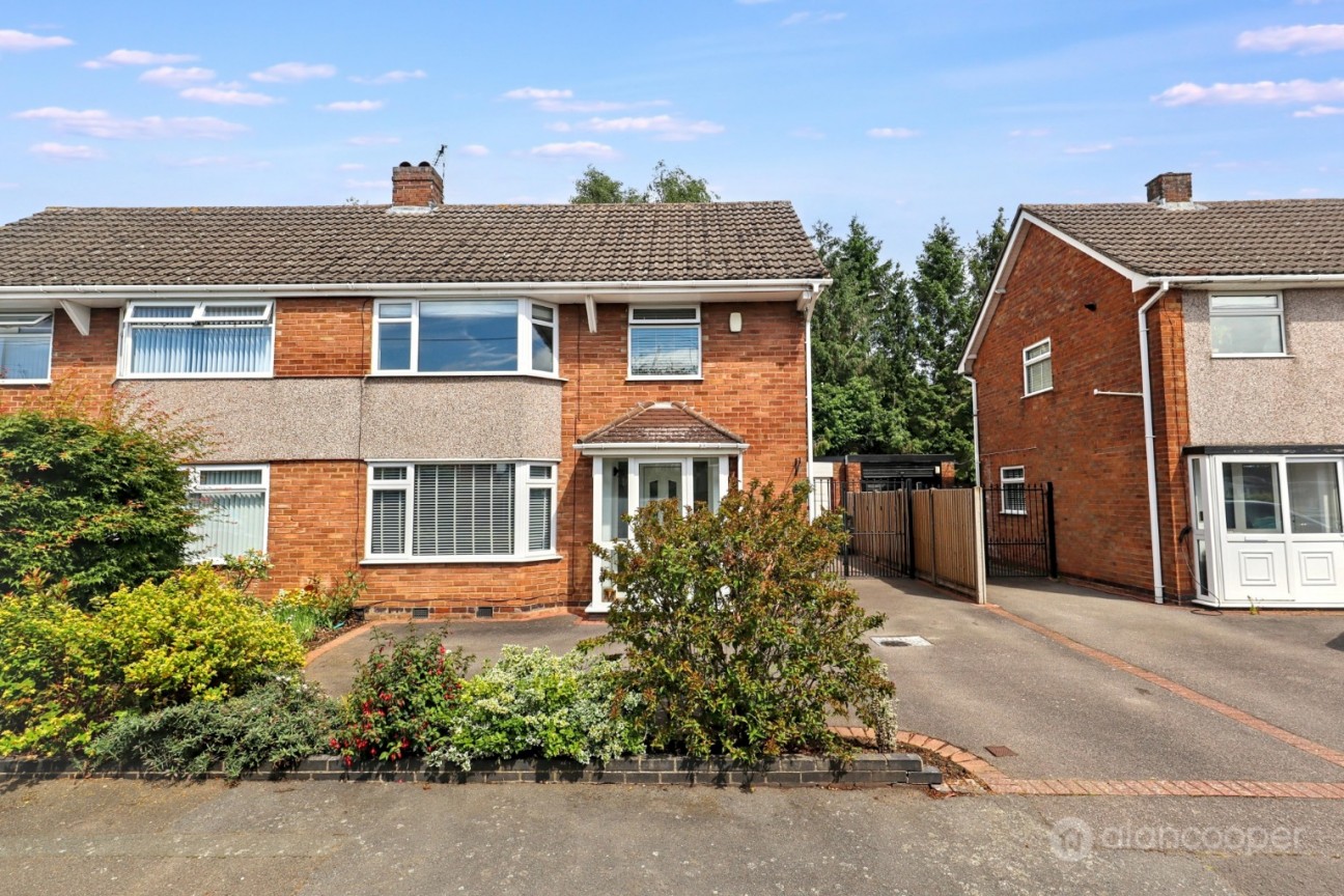 Kingsley Crescent, Bulkington, CV12 9PS