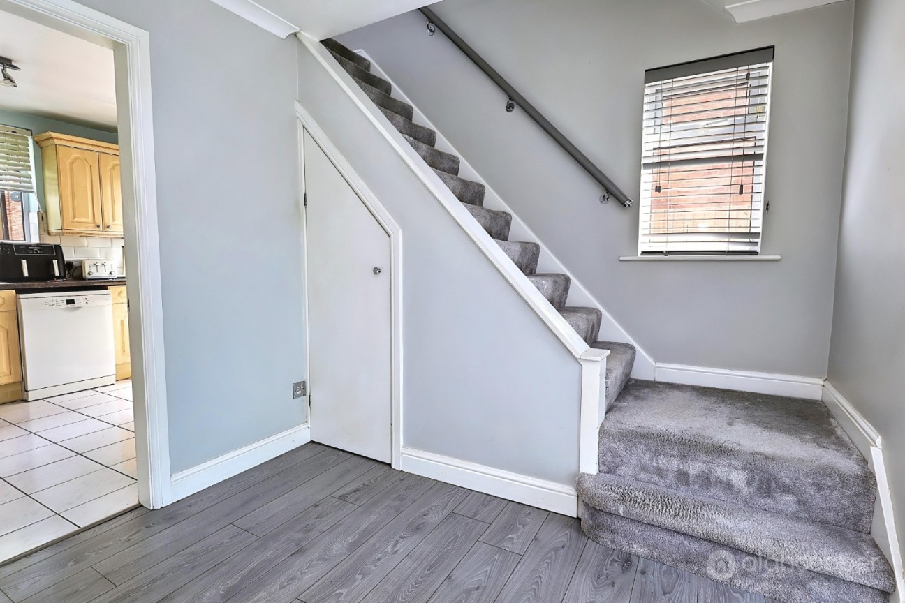 Kingsley Crescent, Bulkington, CV12 9PS