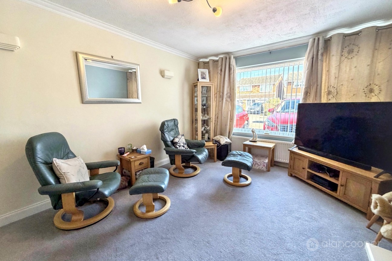 Hoarestone Avenue, Whitestone, Nuneaton, CV11 4TH