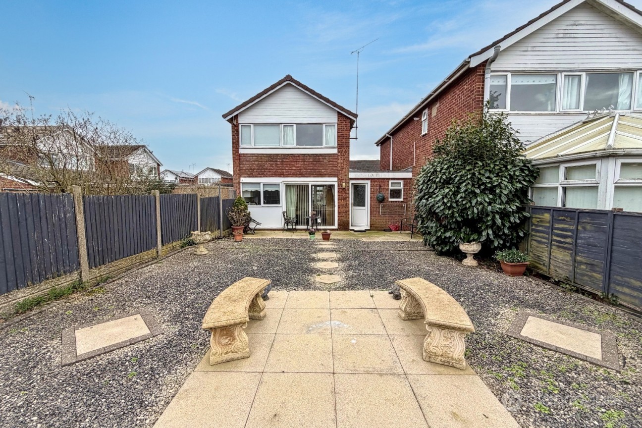 Shetland Drive, Glendale, Nuneaton, CV10 7LA