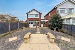 Shetland Drive, Glendale, Nuneaton, CV10 7LA