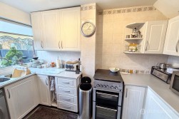 Shetland Drive, Glendale, Nuneaton, CV10 7LA