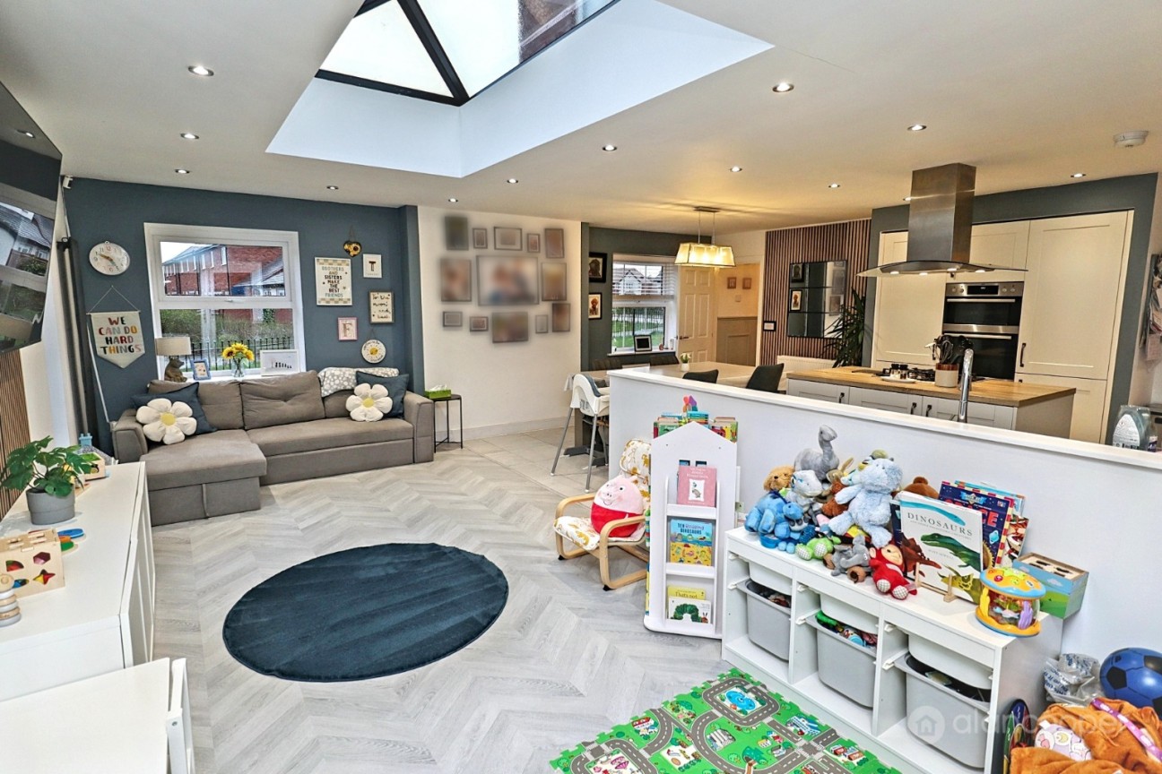 Millington Drive, Royal Park, Nuneaton, CV11 6WS