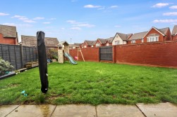 Millington Drive, Royal Park, Nuneaton, CV11 6WS