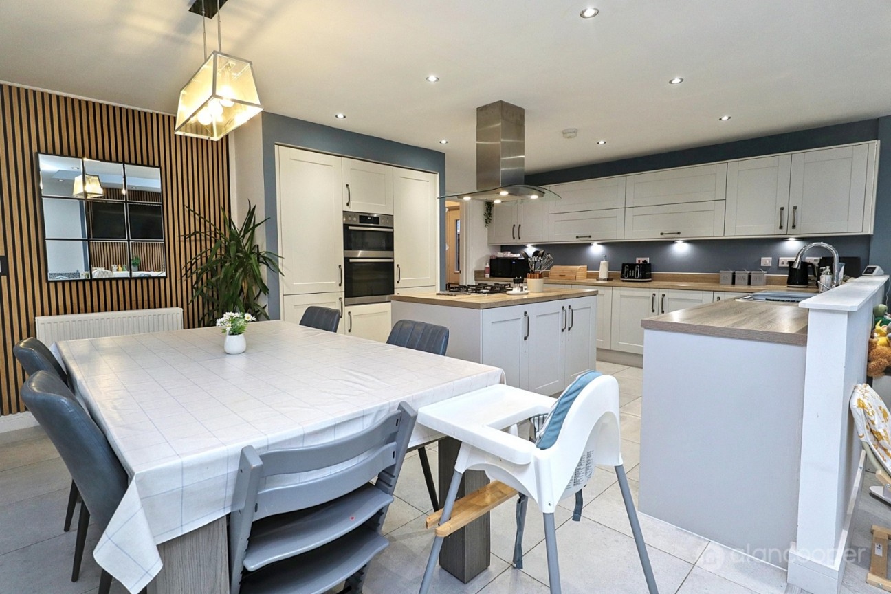Millington Drive, Royal Park, Nuneaton, CV11 6WS