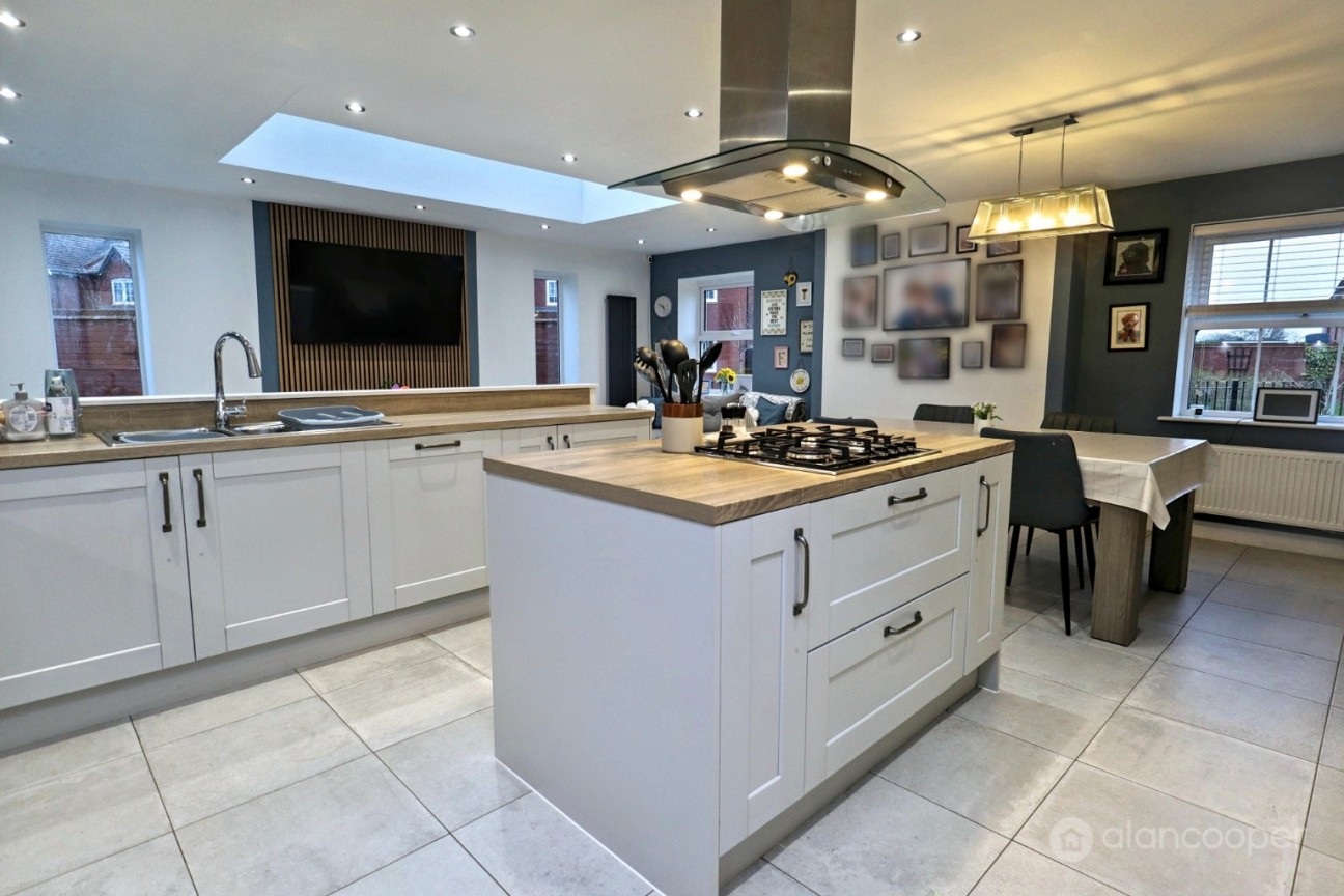 Millington Drive, Royal Park, Nuneaton, CV11 6WS