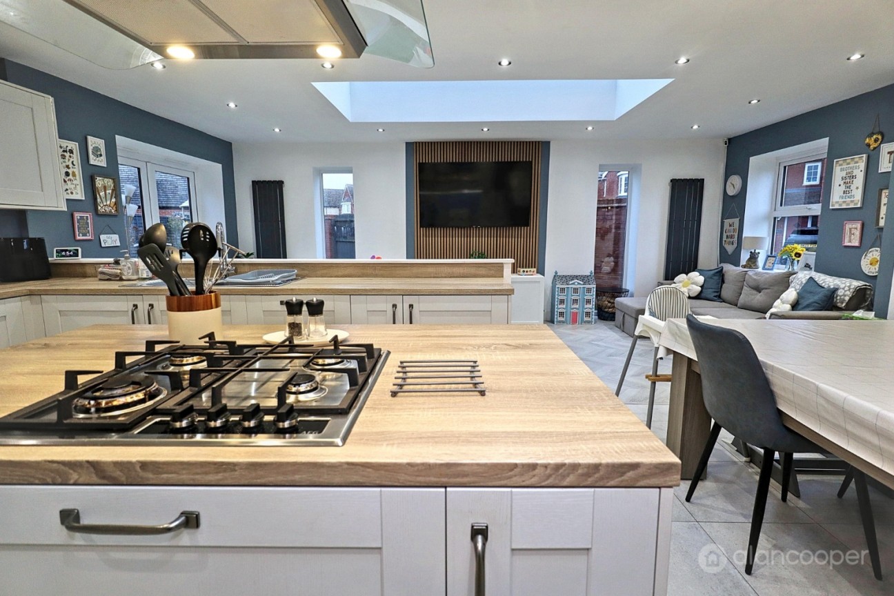 Millington Drive, Royal Park, Nuneaton, CV11 6WS