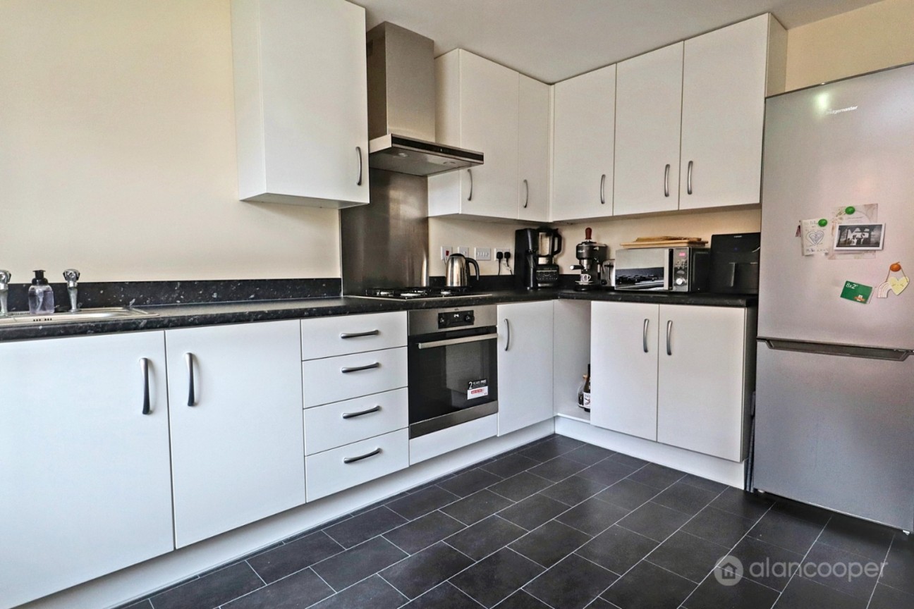 Russett Avenue, Nuneaton, Warwickshire, CV11 6YW