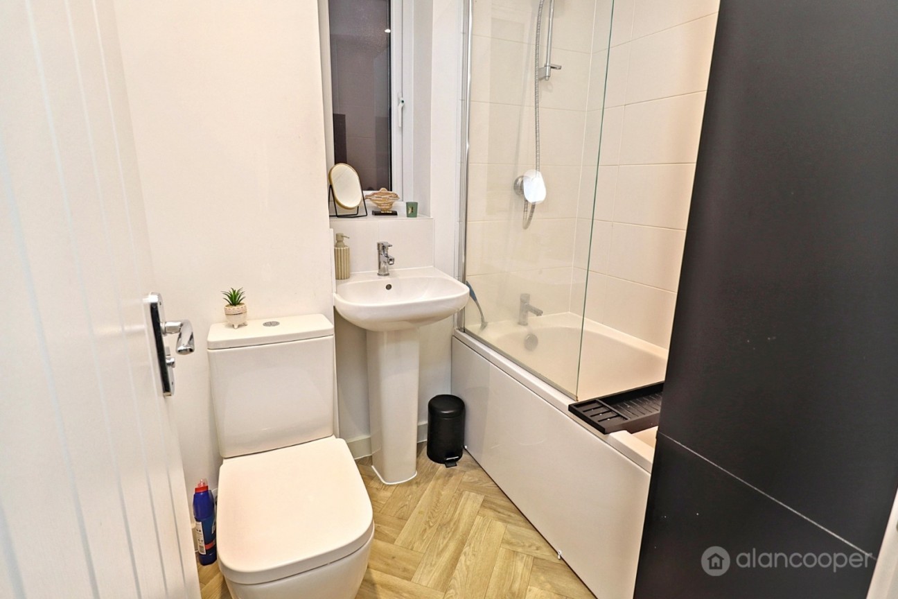 Julius Way, Eaton Place, Nuneaton, CV11 6ZR