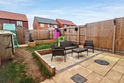 Julius Way, Eaton Place, Nuneaton, CV11 6ZR