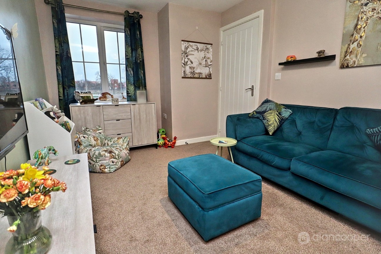 Julius Way, Eaton Place, Nuneaton, CV11 6ZR