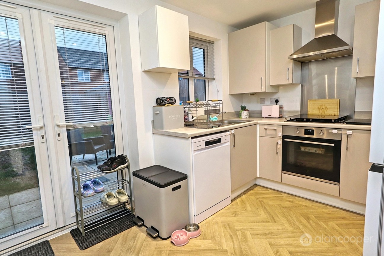 Julius Way, Eaton Place, Nuneaton, CV11 6ZR