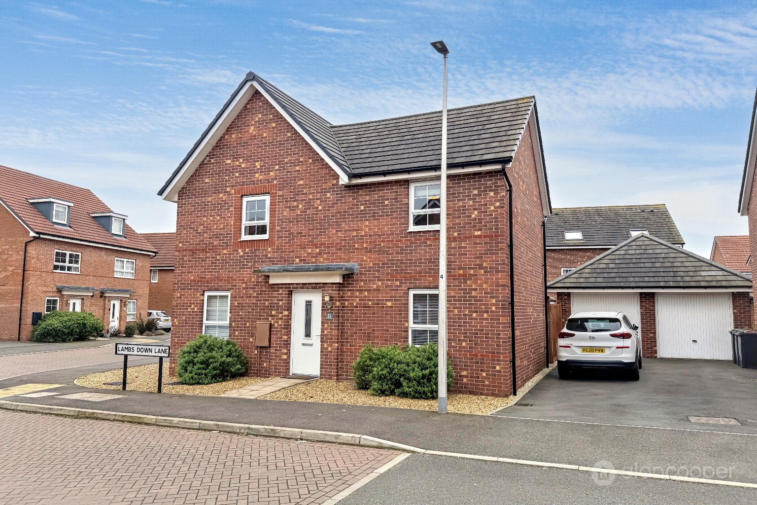 Lambs Down Lane, Nuneaton, CV11 6BU