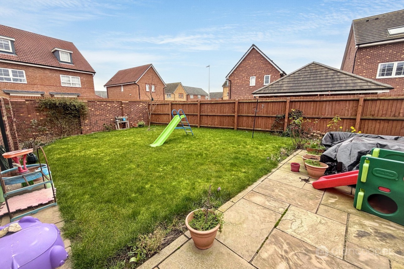 Lambs Down Lane, Nuneaton, CV11 6BU