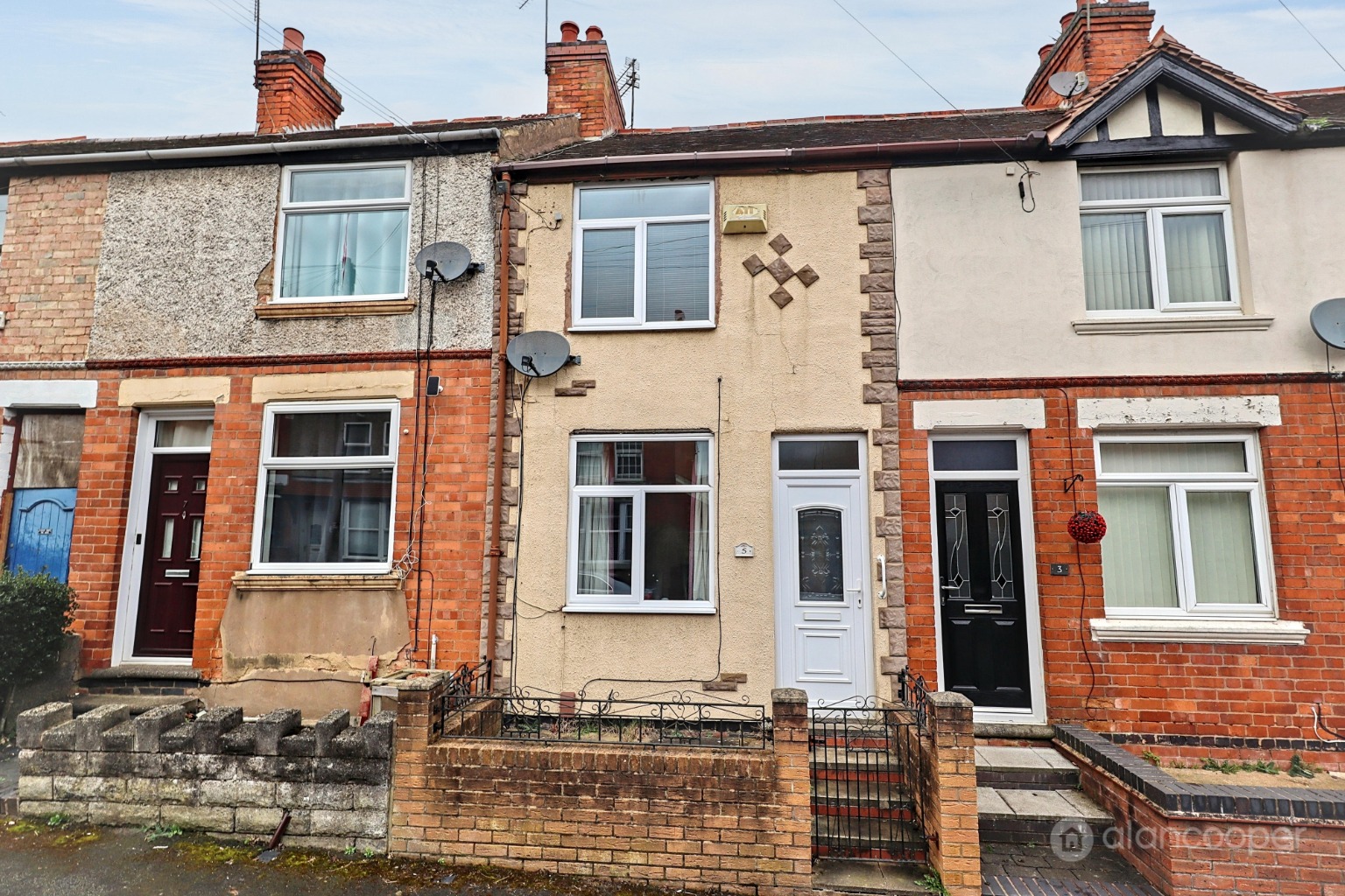 Shepperton Street, Nuneaton, CV11 4NN