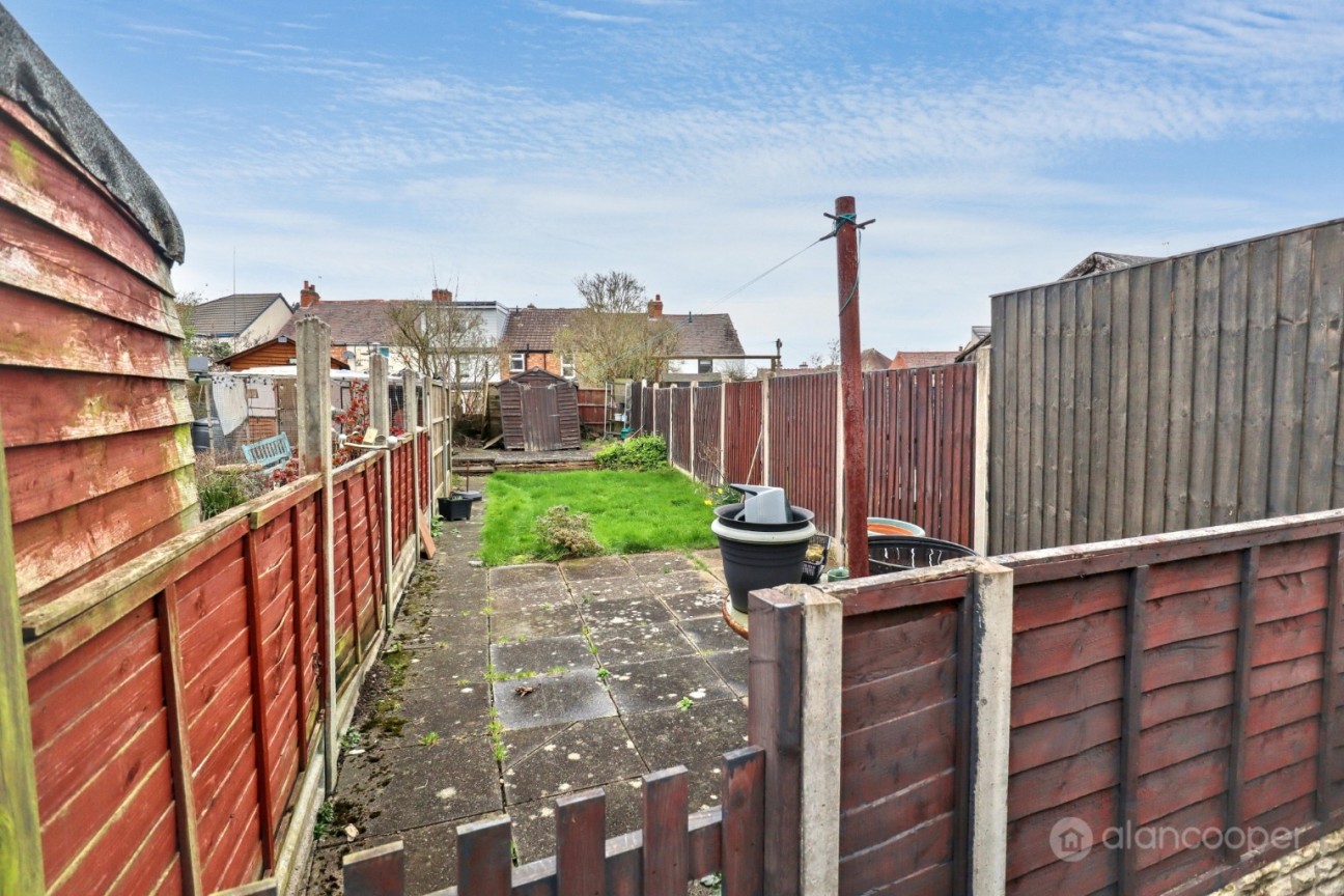 Shepperton Street, Nuneaton, CV11 4NN