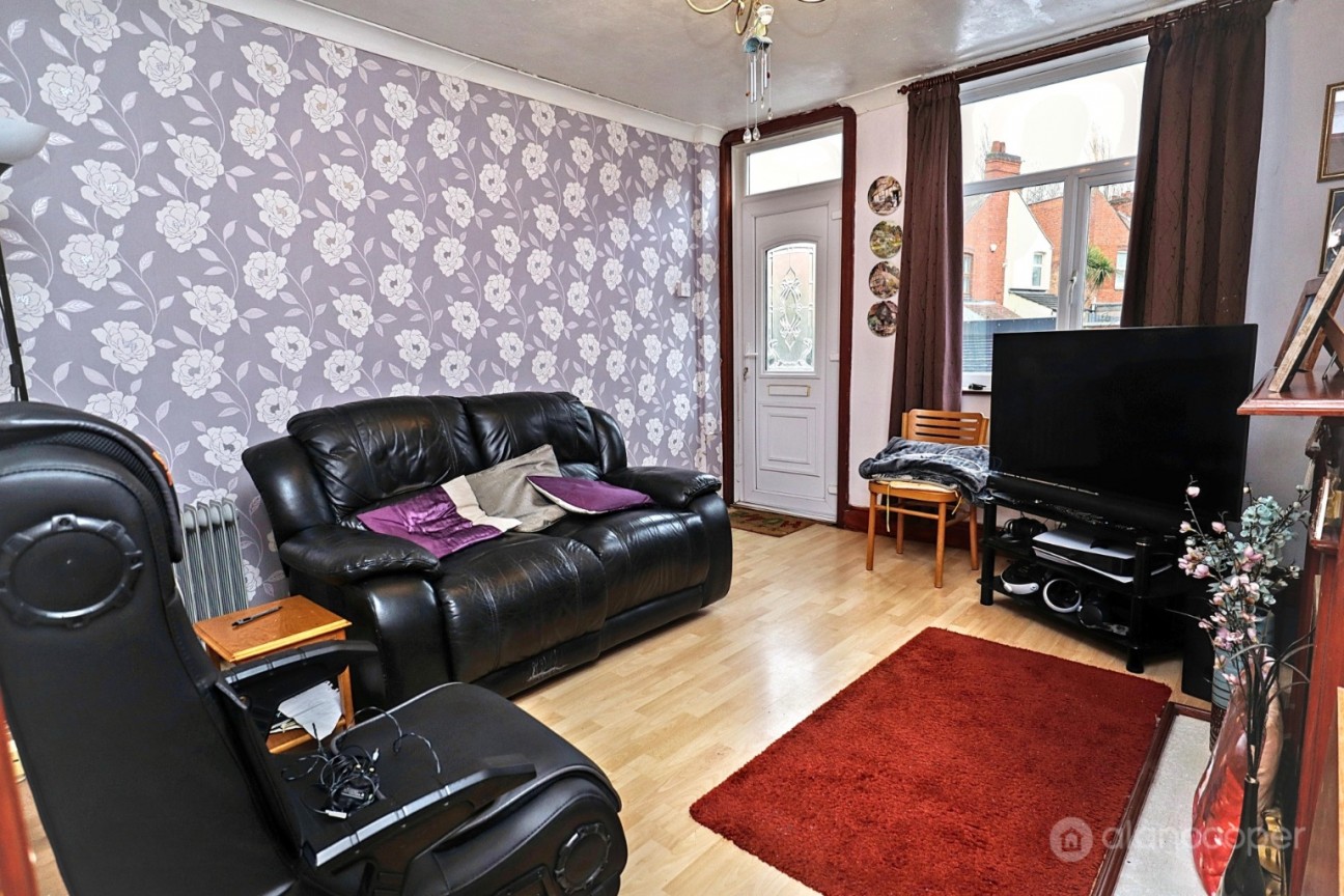 Shepperton Street, Nuneaton, CV11 4NN