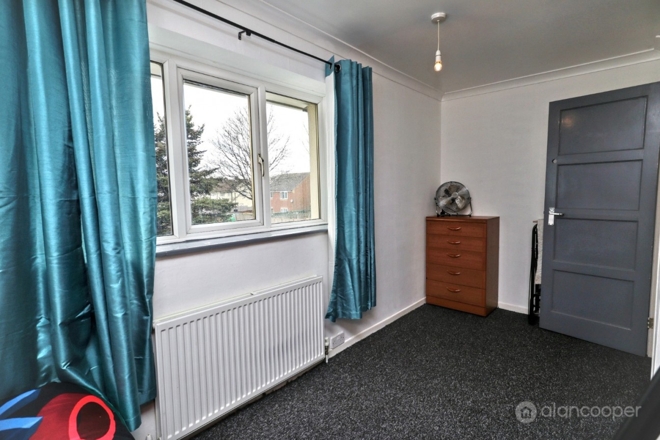 Sycamore Road, Nuneaton, CV10 9DS